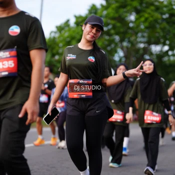 Runner Photo 3947525