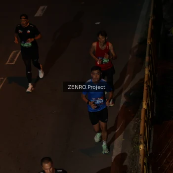 Runner Photo 3947540