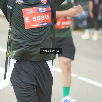 Runner Photo 3947546