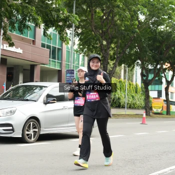 Runner Photo 3947573
