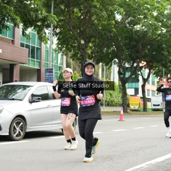 Runner Photo 3947576