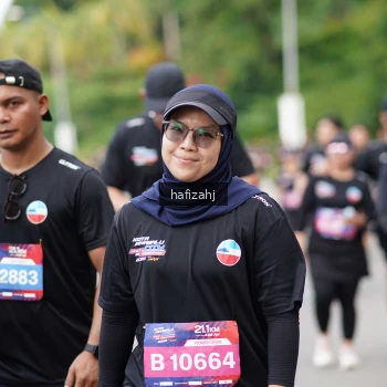 Runner Photo 3947588