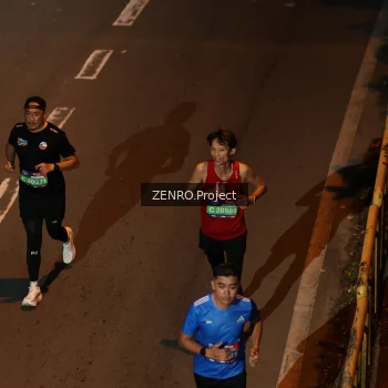 Runner Photo 3947616
