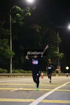 Runner Photo 3947617