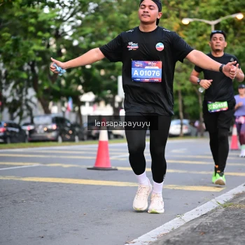 Runner Photo 3947630