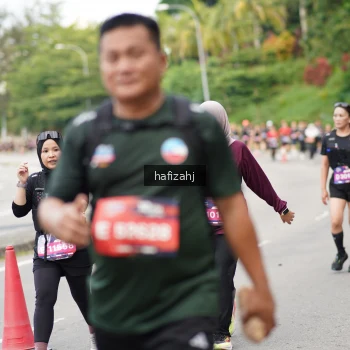 Runner Photo 3947657