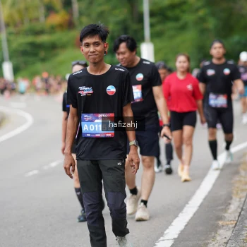 Runner Photo 3947670