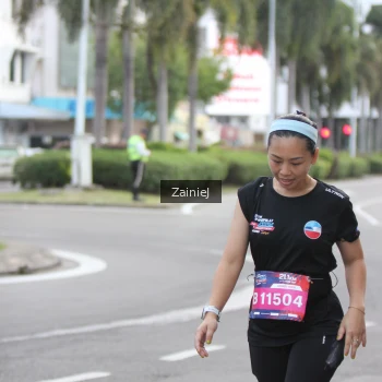 Runner Photo 3947676