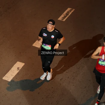 Runner Photo 3947703
