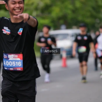 Runner Photo 3947706