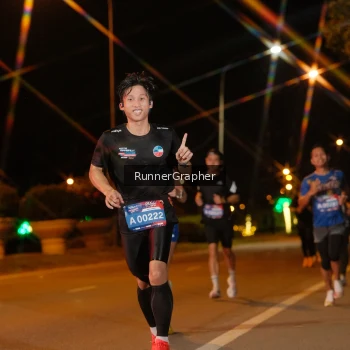 Runner Photo 3947717