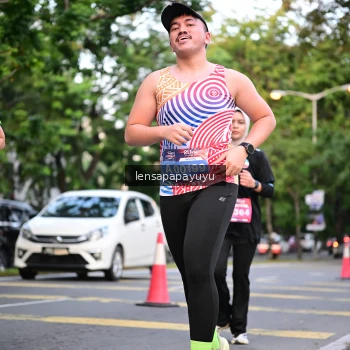 Runner Photo 3947739
