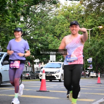 Runner Photo 3947745
