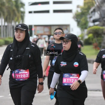 Runner Photo 3947752