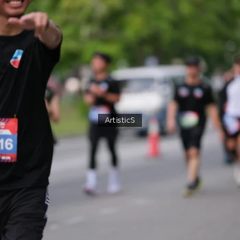 Runner Photo 3947775