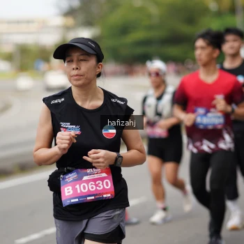 Runner Photo 3947782