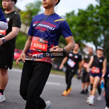 Runner Photo 3947784