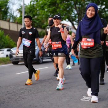 Runner Photo 3947812
