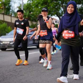 Runner Photo 3947819