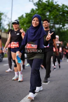 Runner Photo 3947857