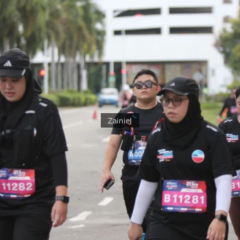 Runner Photo 3947860
