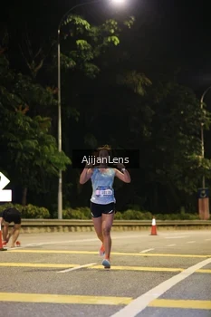 Runner Photo 3947866