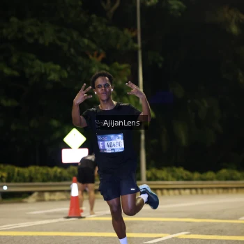 Runner Photo 3947869
