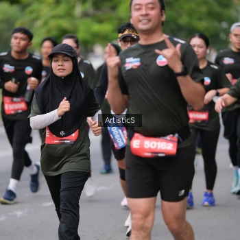 Runner Photo 3947878