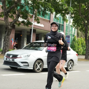 Runner Photo 3947893