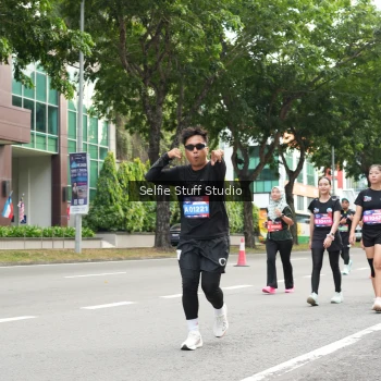 Runner Photo 3947910