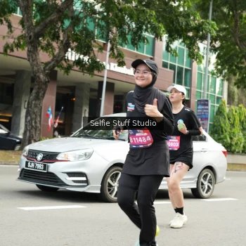 Runner Photo 3947918