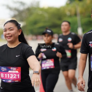 Runner Photo 3947965