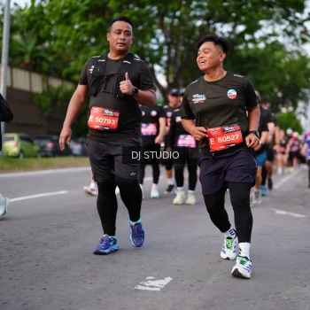Runner Photo 3948004