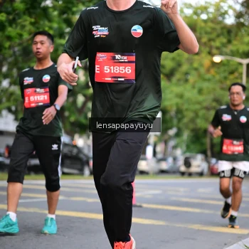 Runner Photo 3948123