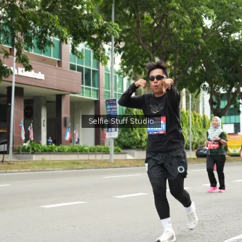 Runner Photo 3948203