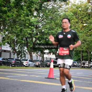 Runner Photo 3948317