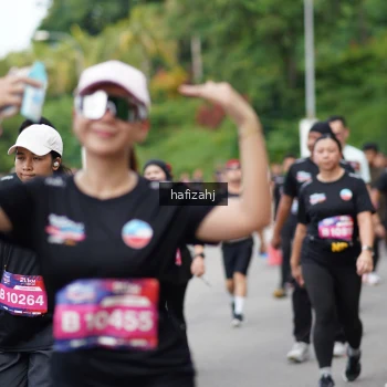Runner Photo 3948324