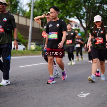 Runner Photo 3948331