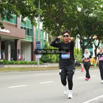 Runner Photo 3948340