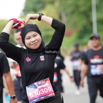 Runner Photo 3948343