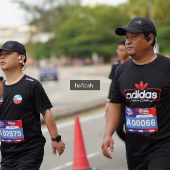 Runner Photo 3948356