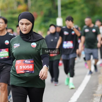 Runner Photo 3948373