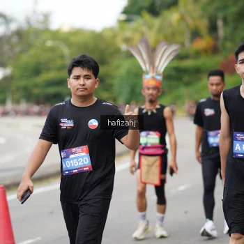 Runner Photo 3948446