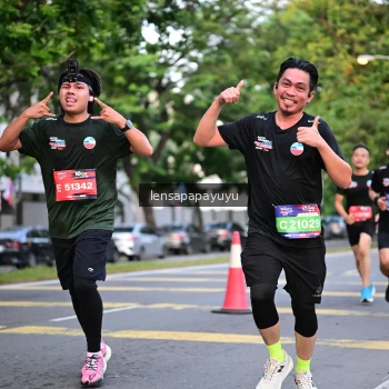 Runner Photo 3948455