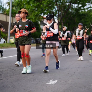 Runner Photo 3948476