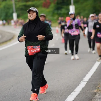 Runner Photo 3948537