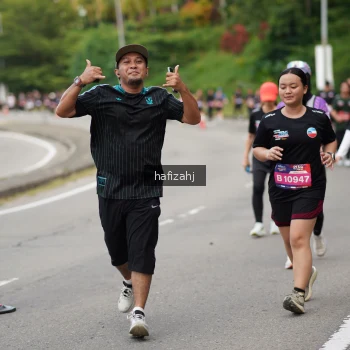 Runner Photo 3948543