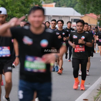 Runner Photo 3948548