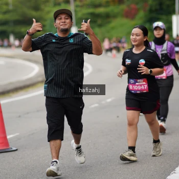Runner Photo 3948554