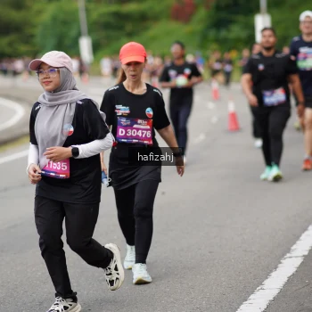 Runner Photo 3948585